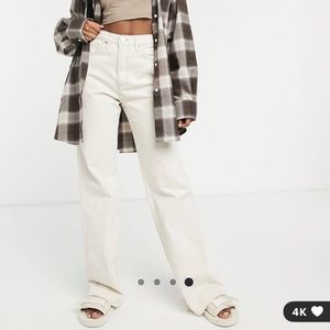 ASOS Stradivarius 90s Dad Jean in Ecru